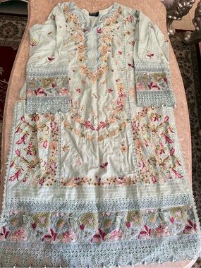 Embroidered Pastel Mint Long Tunic with Floral Details